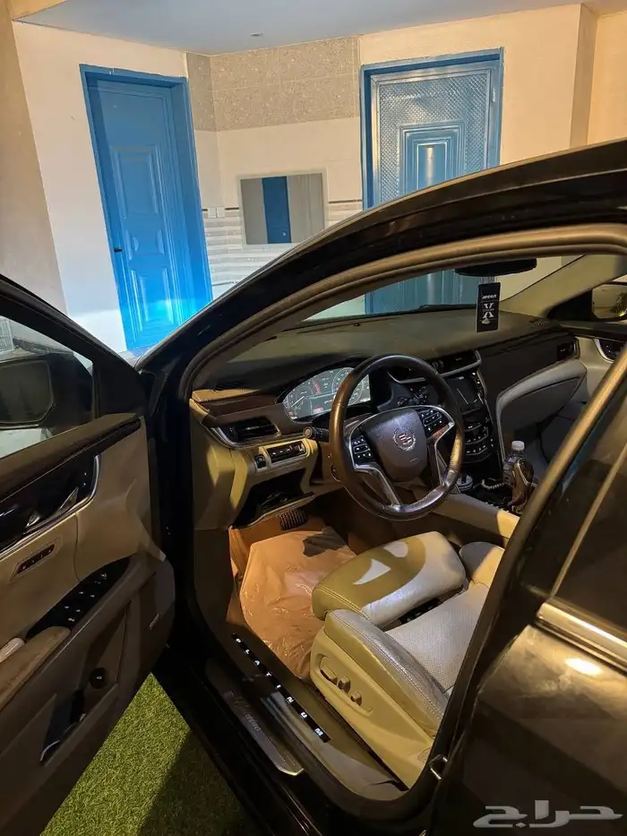 كاديلاك 2014 xts 24