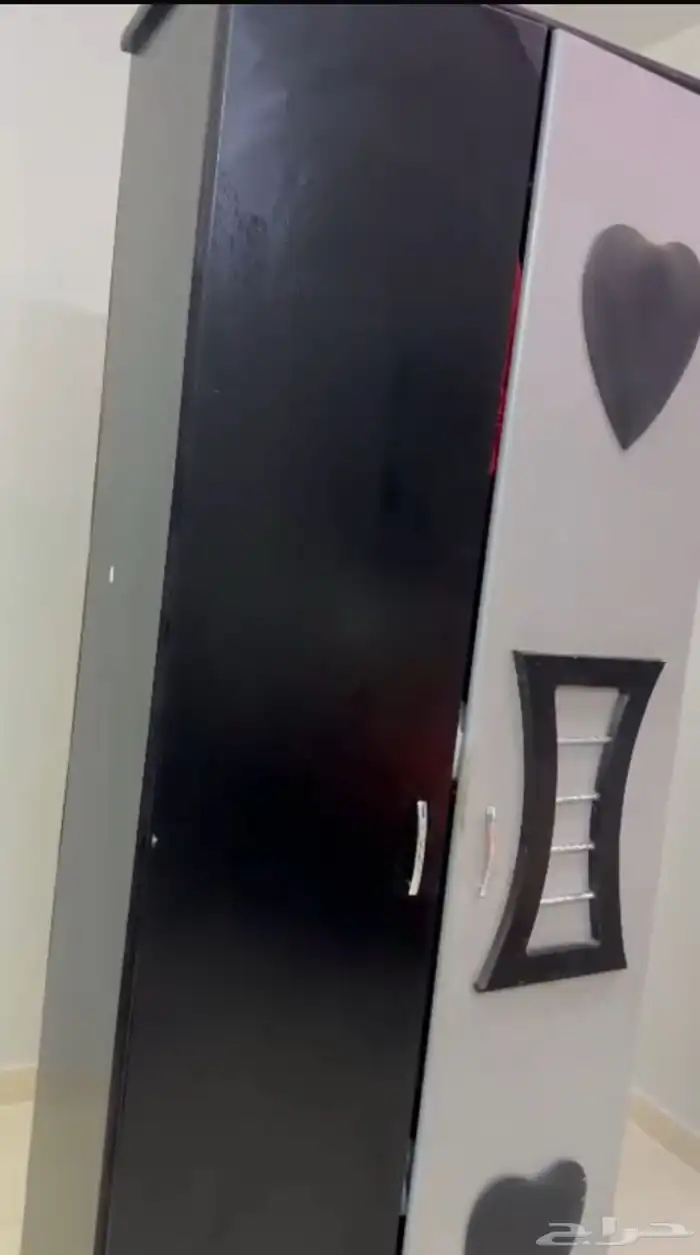 دولاب ملابس 2