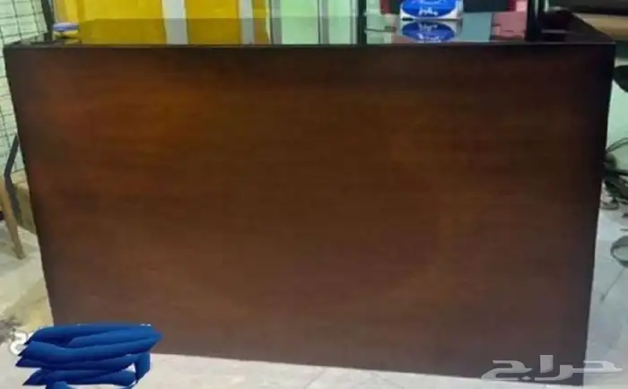 طاولة استقبال   غرفة ورد طبيعي ألمنيوم وزجاج 0