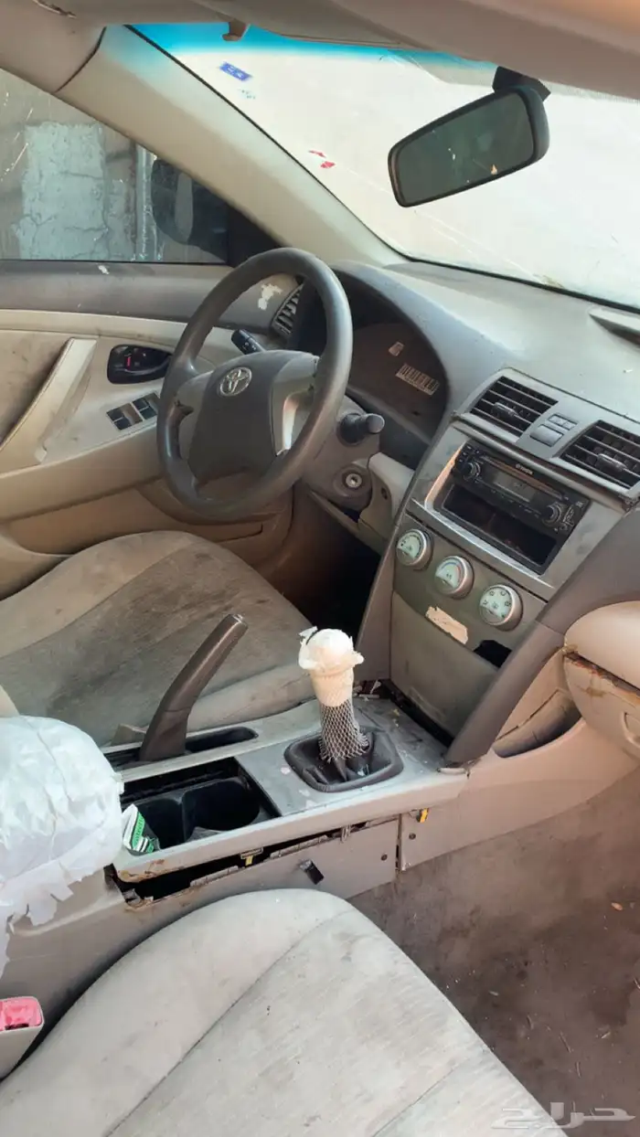 للبيع كامري 2011 قير عادي 3