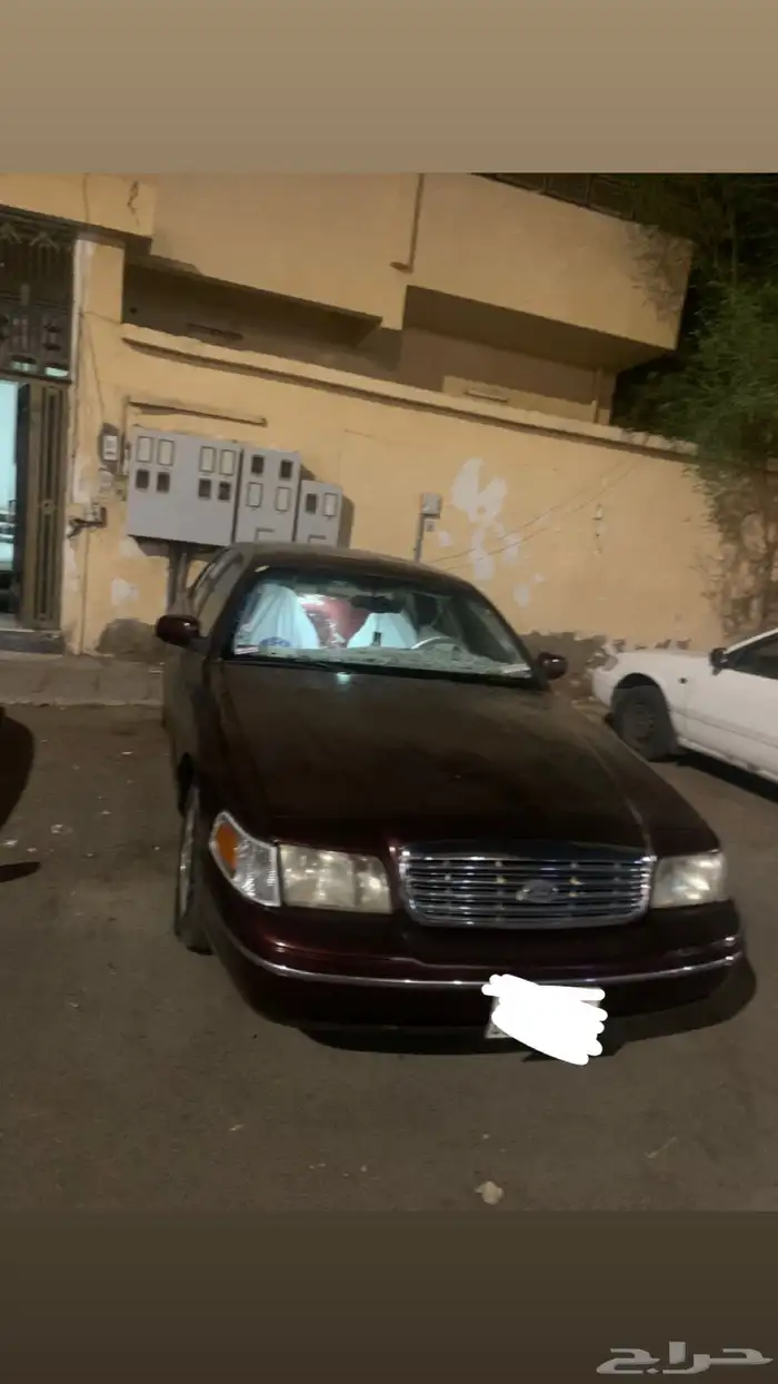 فورد فكتوريا موديل 2003 6