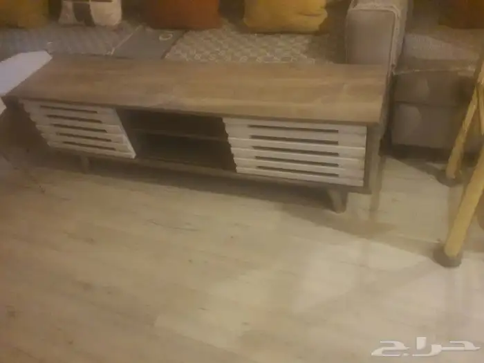 للبيع طاولات شبه جديده مكه الرصيفة 2
