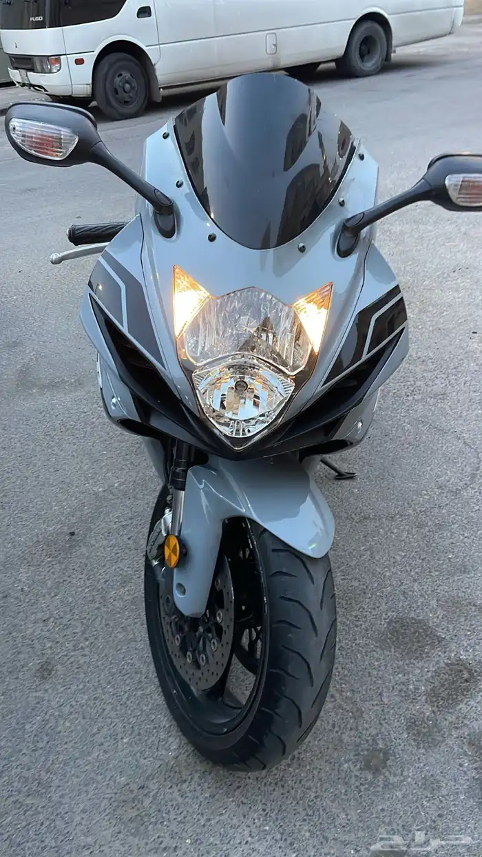 SUZUKI GSXR 600cc 2011 1