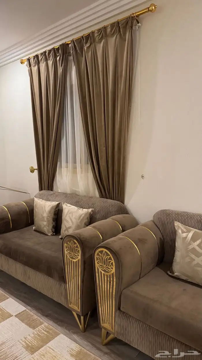 كنب مكون من خمس قطع مع ستاره ب1700 قابل لتفاوض 1