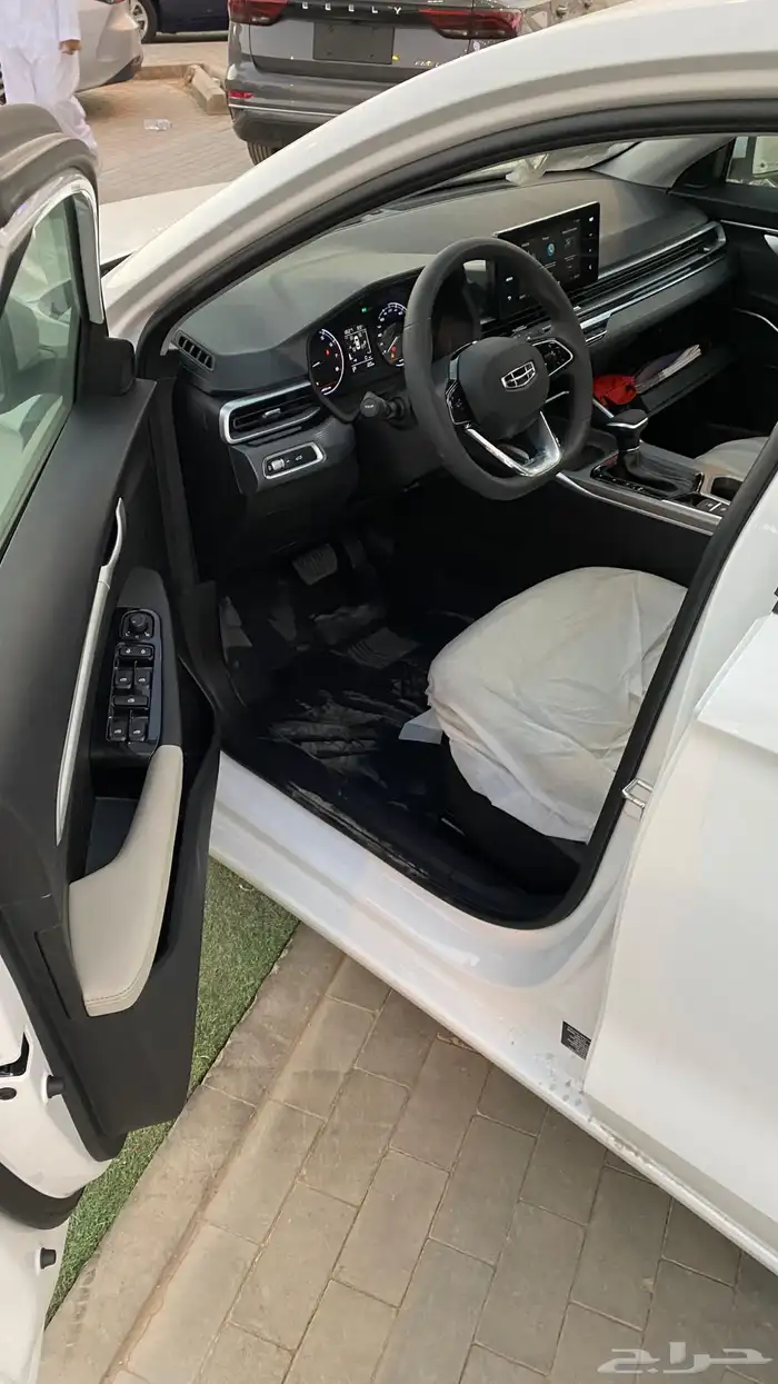 جيلي ام جراند 2026 ستاندر خليجي(بنزين)1.5L 7