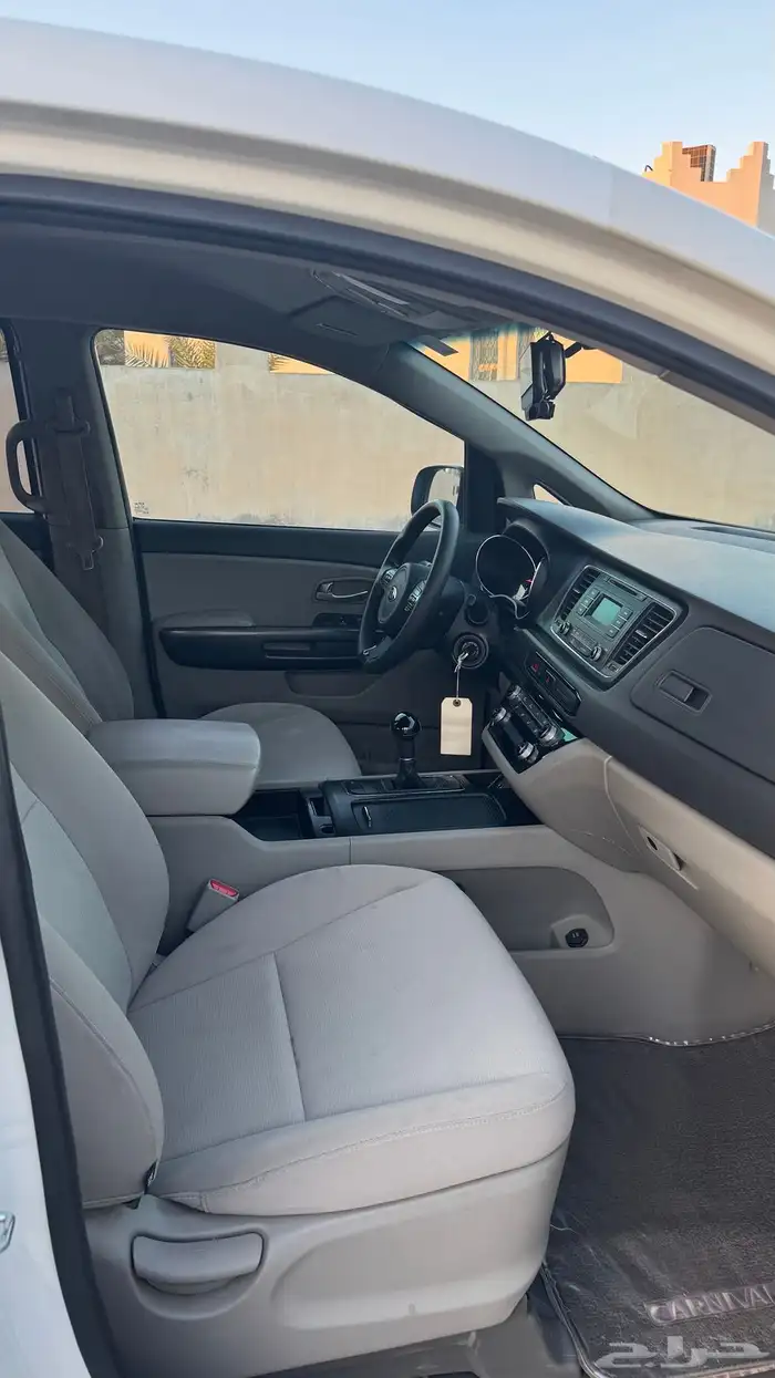 كيا كرنفال 2016 11