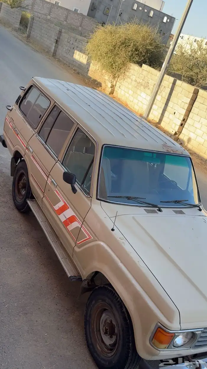 جيب صالون المديل 84 مالك اول 3