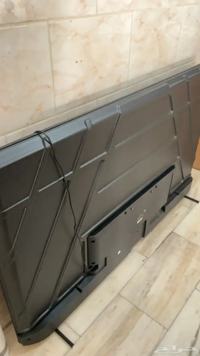 شاشة 78 بوصة مكسورة وتشتغل جزئيا 5