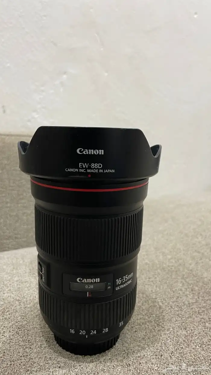 عدسة Canon EF 16-35mm f 2.8L III 0