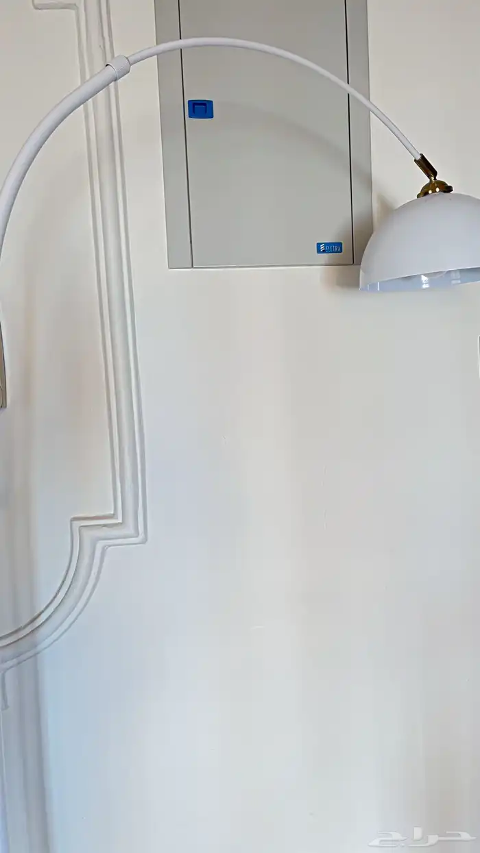 اضاءة ابجورة لون ابيض اثاث 0