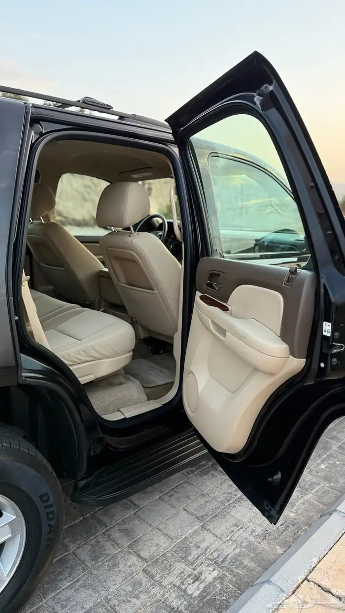 ( تم البيع )جمس اسود 2011 يوكن قصير SLE بدون دبل للبيع 16