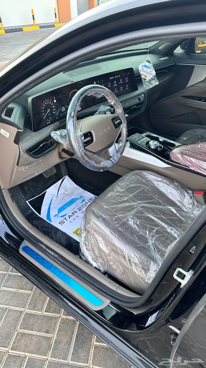 السيارة K8 10