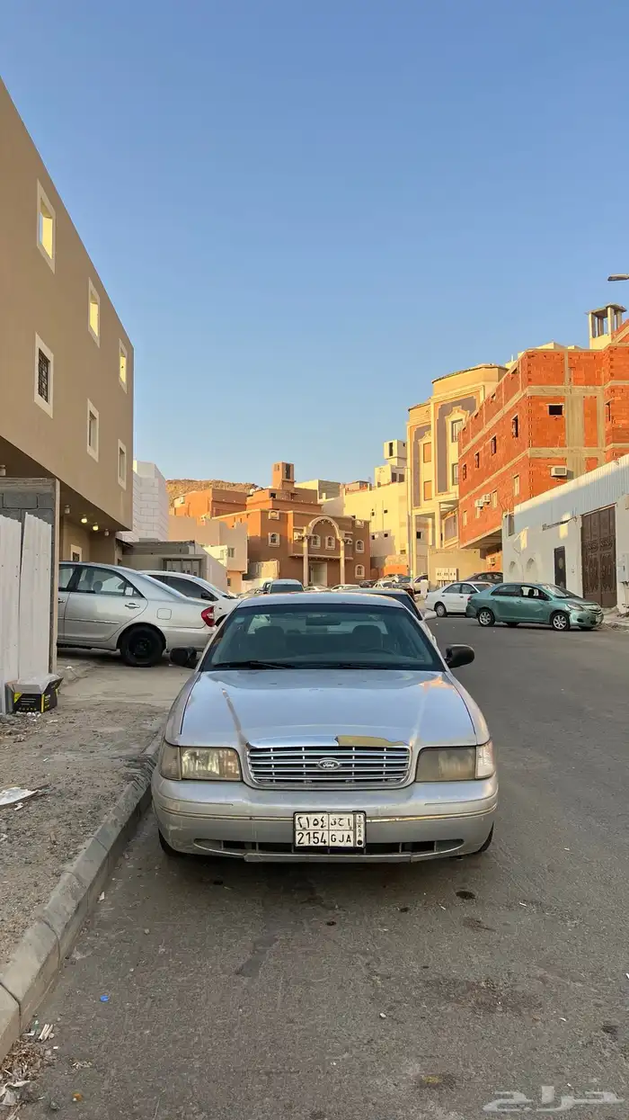 فورد فكتوريا سعودي ممشى 350 استخدام او تشليح 4