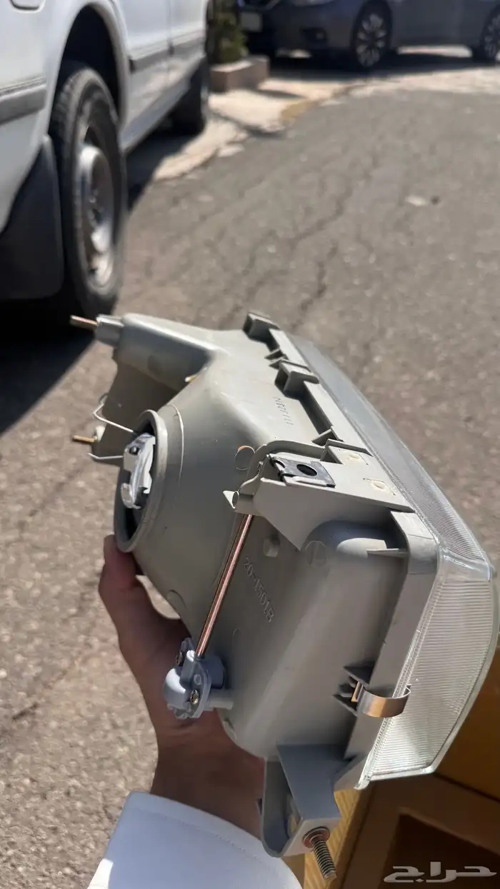 شمعة كرسيدا اماميه تايوان جهة يمين جديد 3