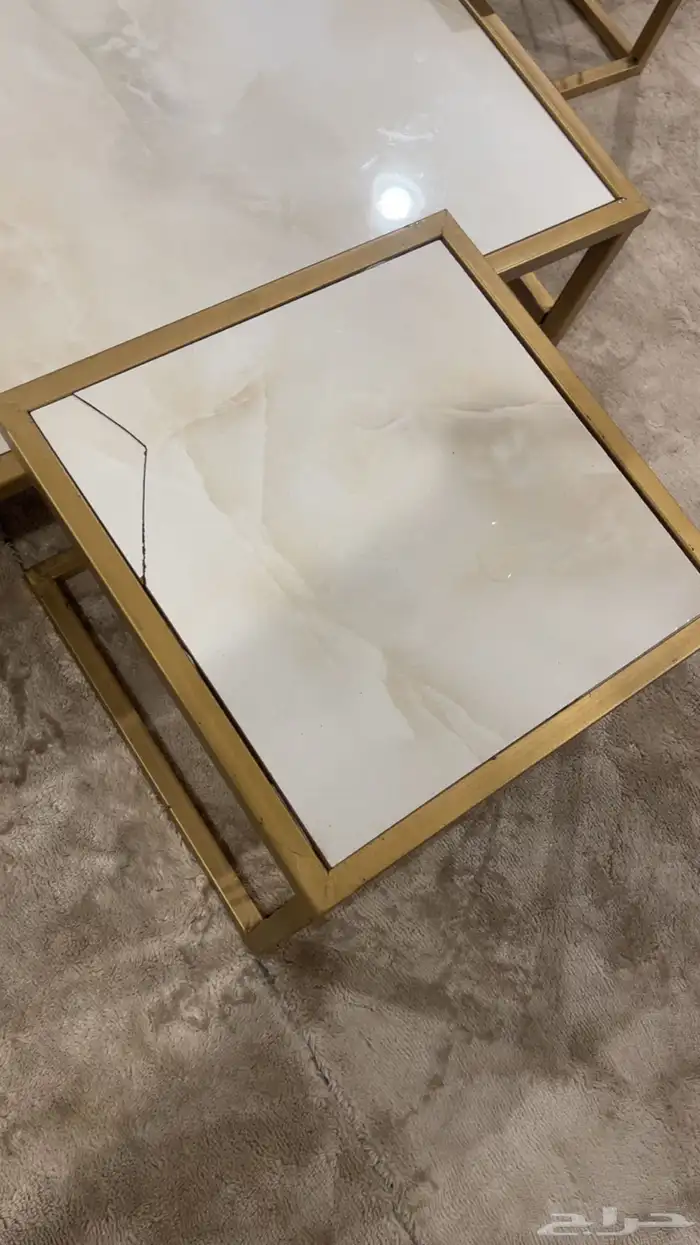 طاوله أرضيه 0