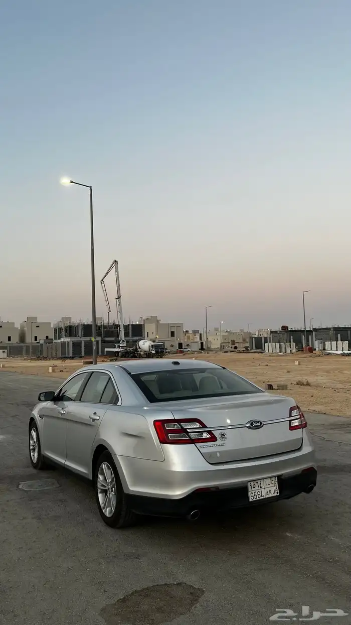 فورد تورس مديل 2015 4