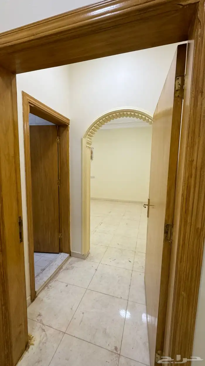 شقة للإيجار بفيلا سكنية - الرياض حي المنصورة 5