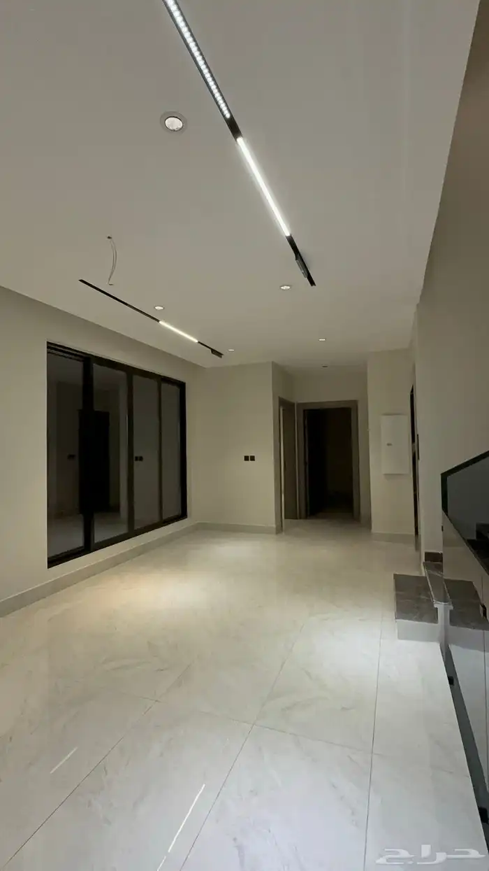 للبيع فيلا منفصله 435متر بالشعله تصميم راقي 32