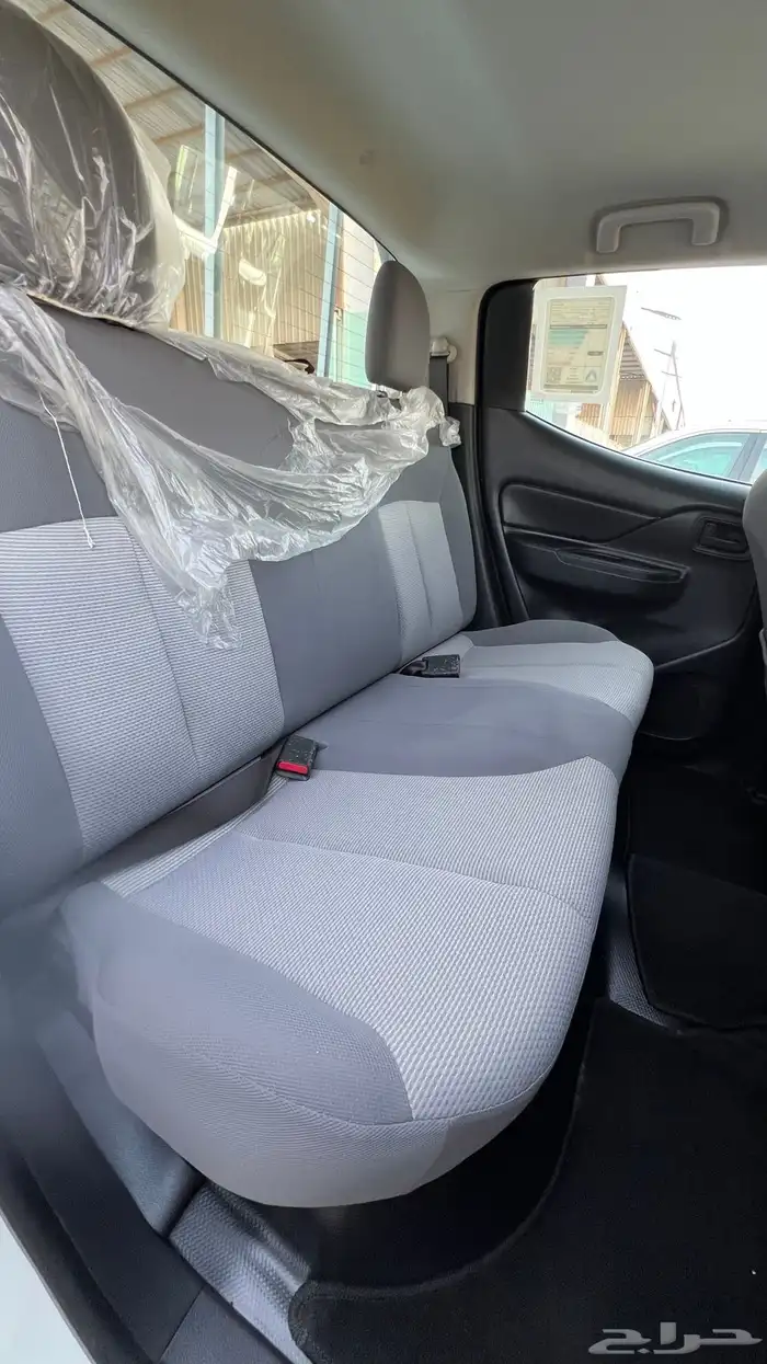 ميتسوبيشي L200 غمارتين 2022 بنزين 12
