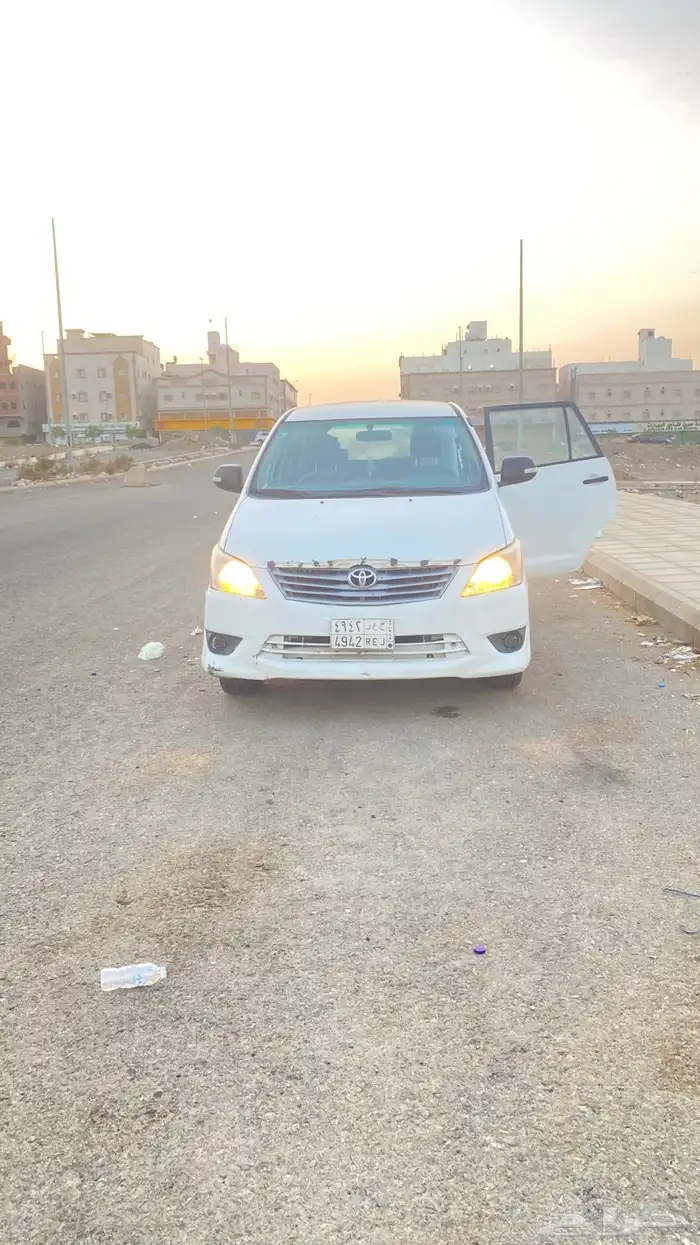 انوفا نص فل موديل 2015 3