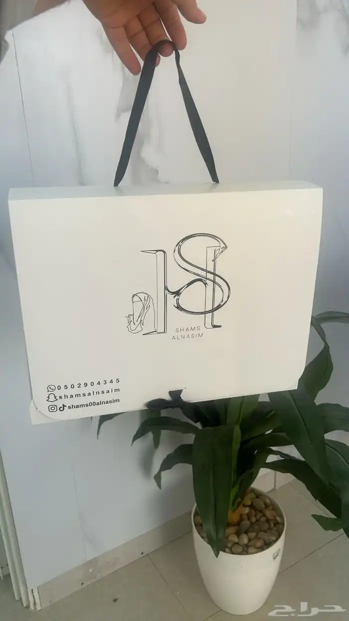 اكياس للعبايات ليبل قماش تطريز ورق تغليف كروت لوقو جلد 18