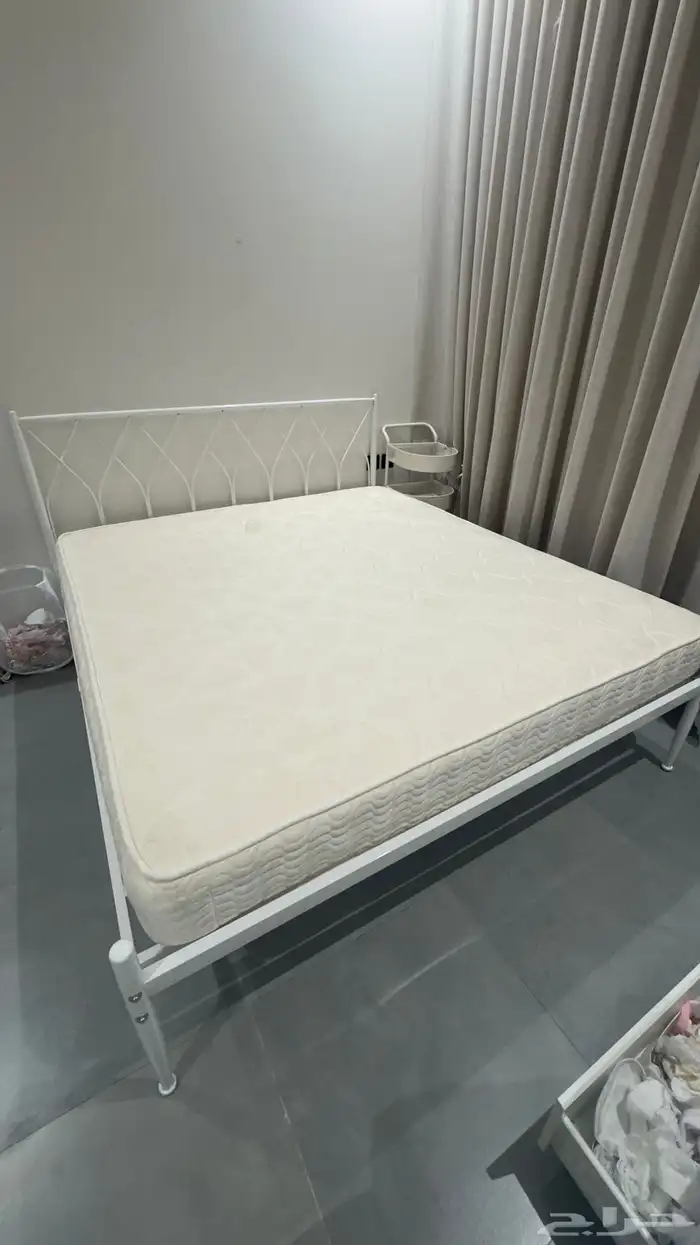 سرير نفرين حديد مع المرتبه 0
