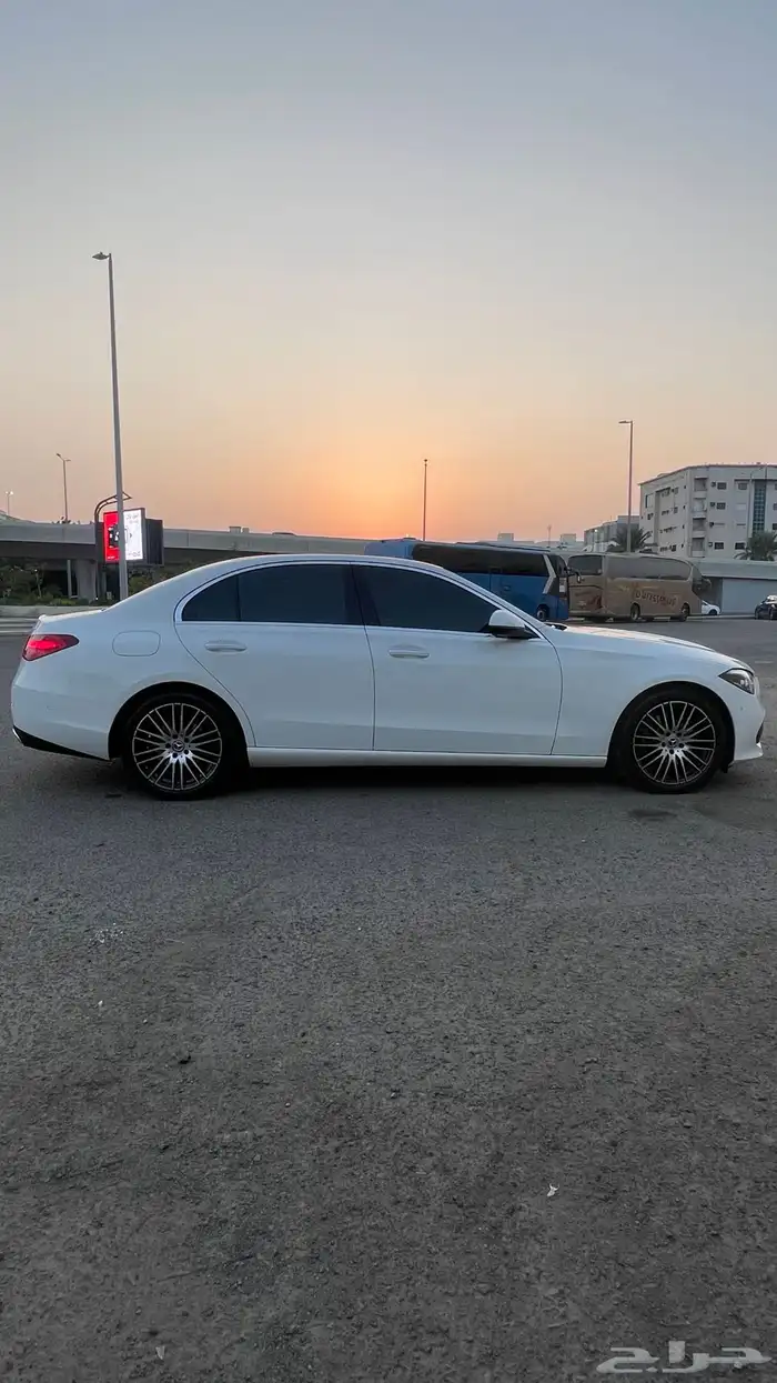مرسيدس C300 2024 ضمان الجفالي بحالة الوكالة 6