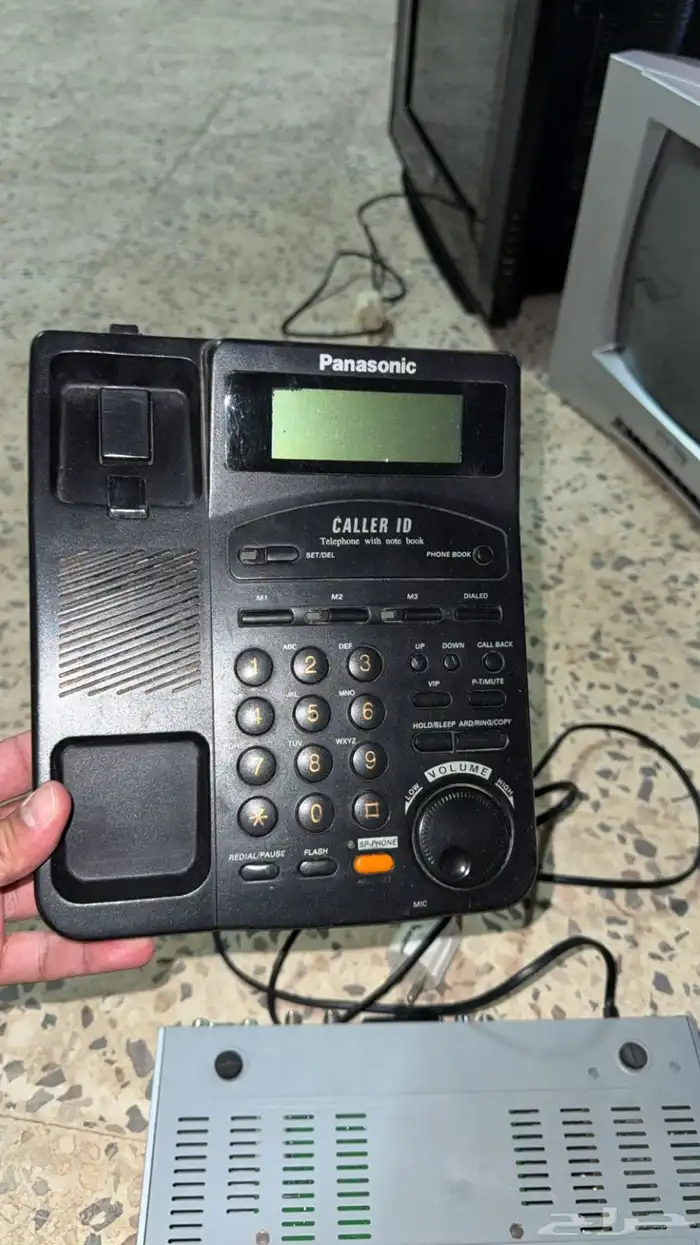 تلفزونات قديمه تراثيه ورسيفر قديم وتلفون 3