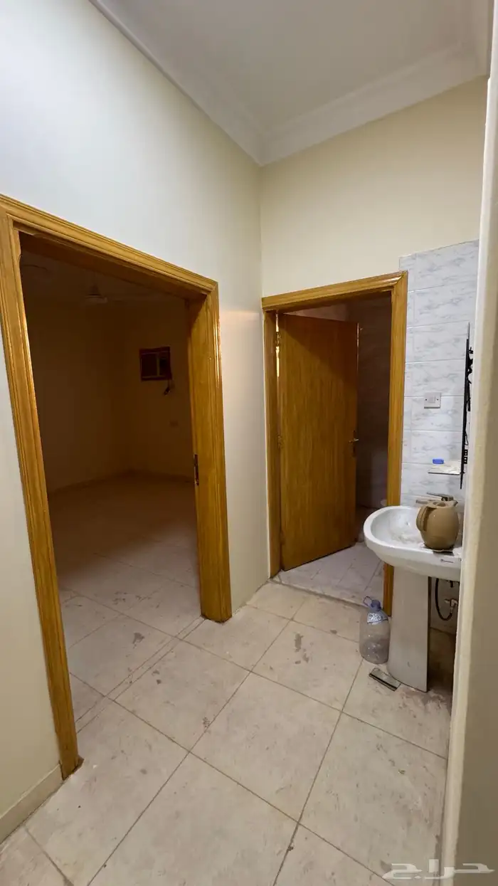 شقة للإيجار بفيلا سكنية - الرياض حي المنصورة 2