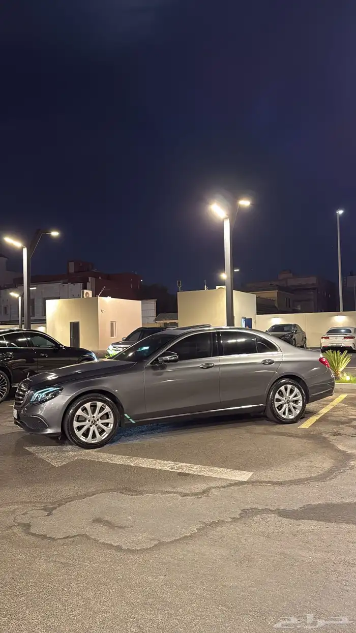 مرسيدس E300 في قمة النظافة 6