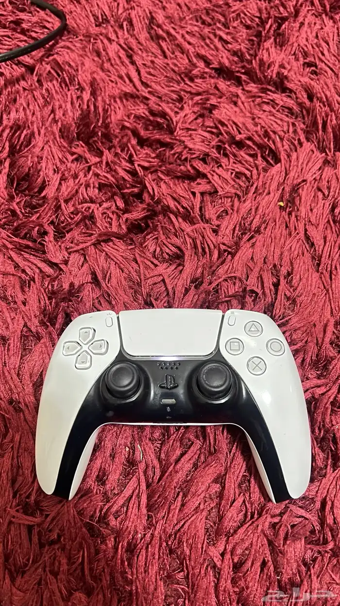 للبيع سوني 5 1 تيرا 1