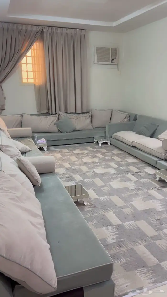 كنب جلسة ارضية درجة اولى مع ستارة 1