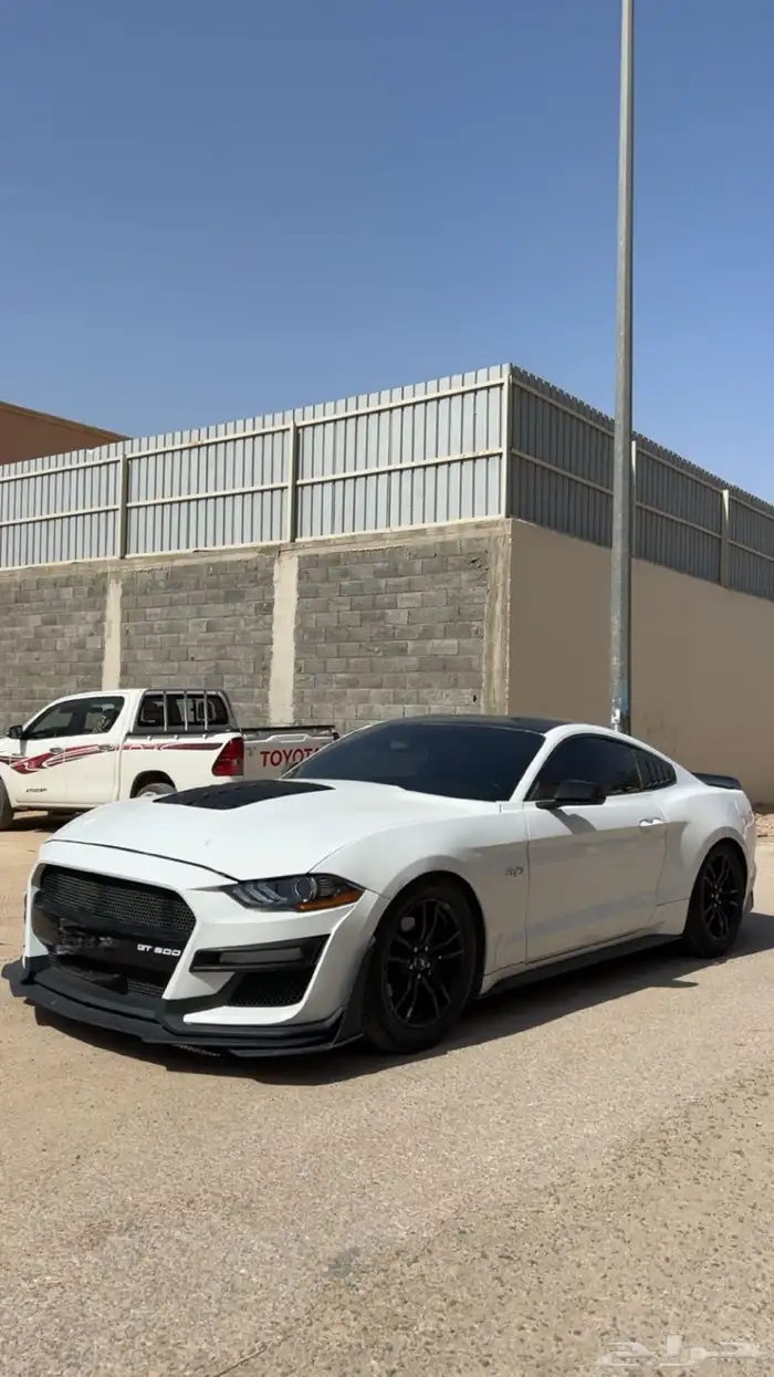 موستنق 6 سلندر 2015 2