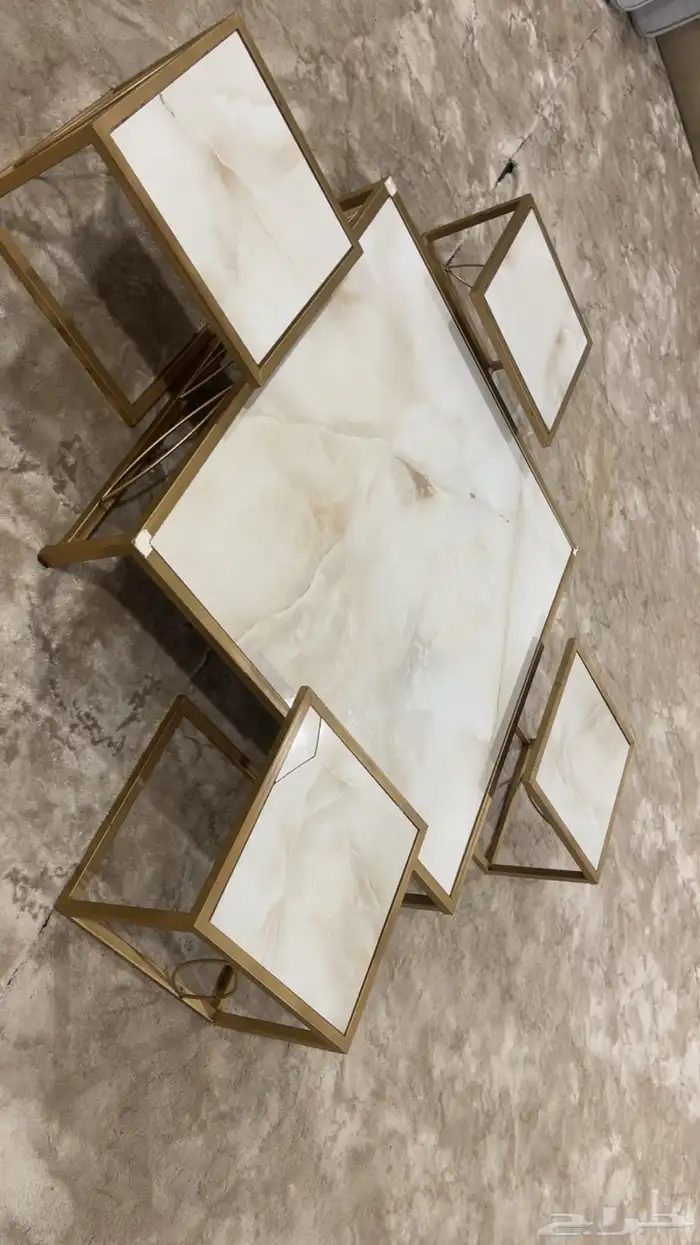 طاوله أرضيه 1