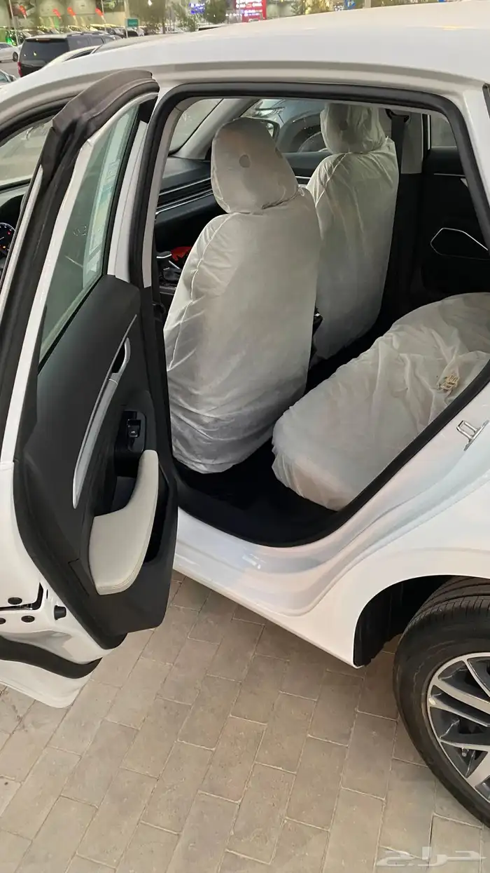 جيلي ام جراند 2026 ستاندر خليجي(بنزين)1.5L 11