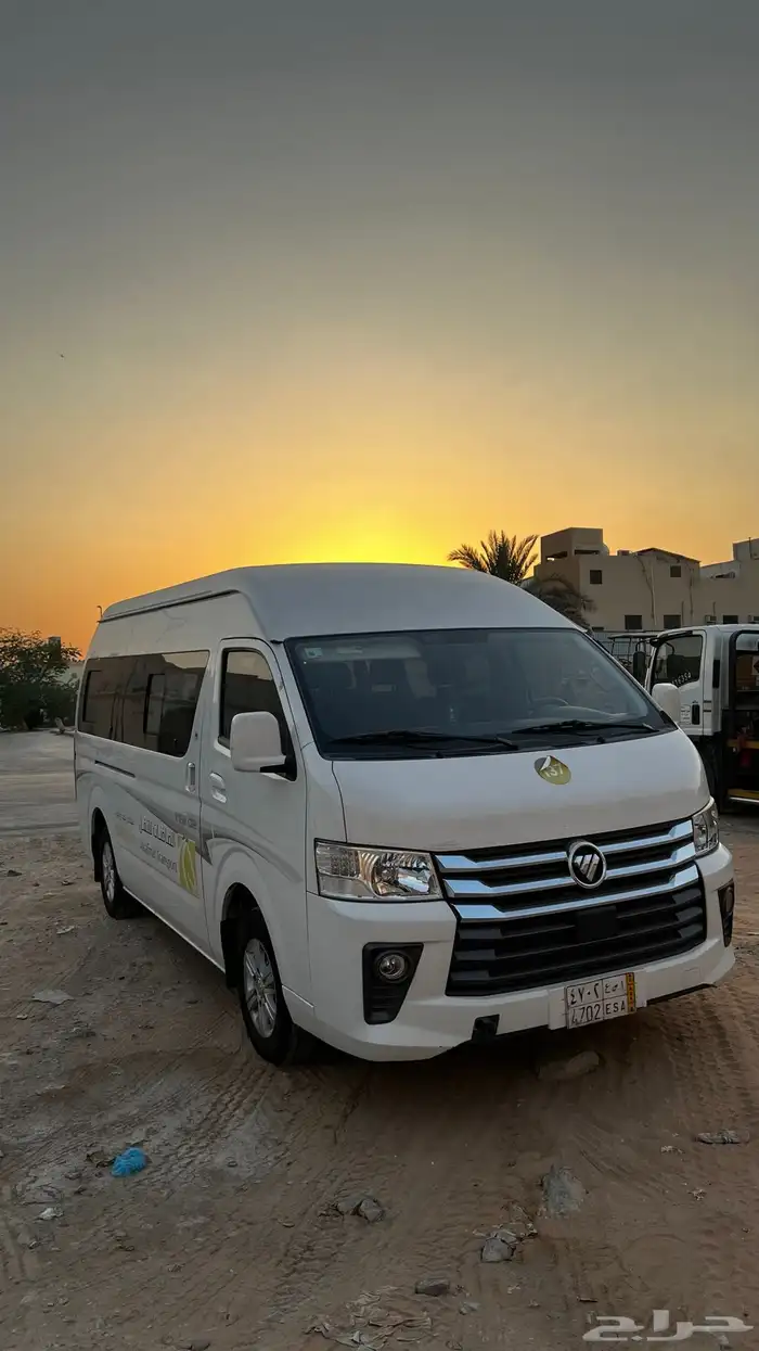 باصات للإيجار 4