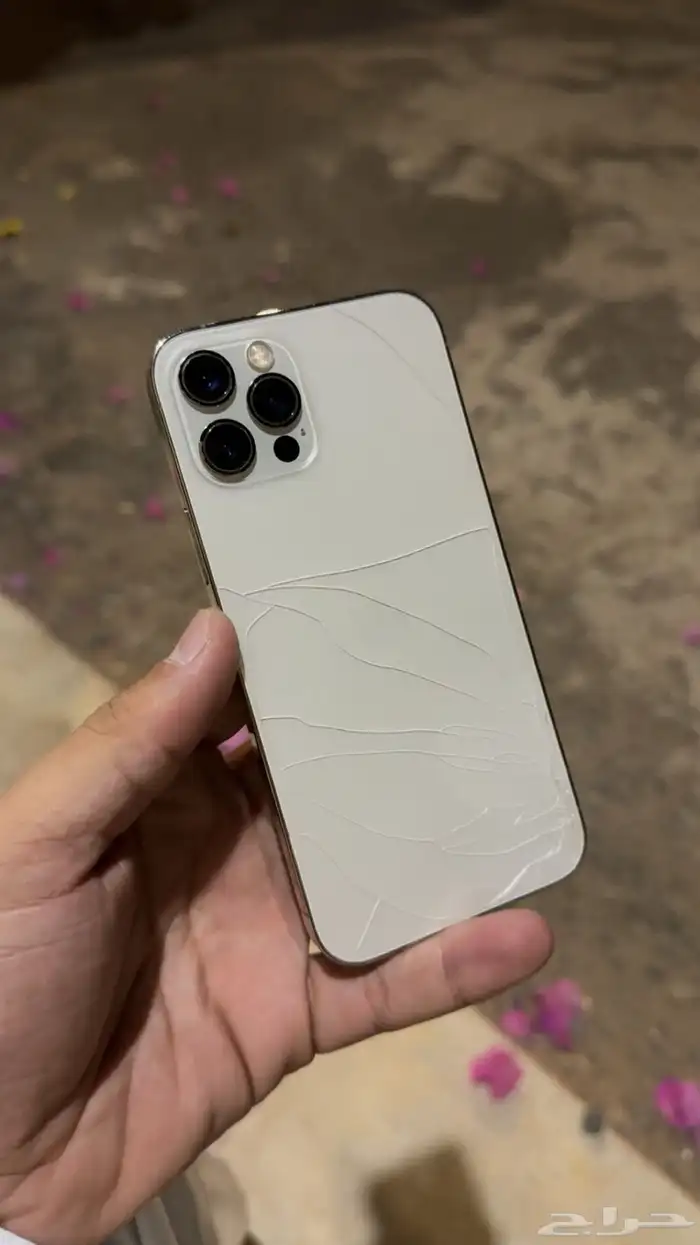 ايفون 12 برو 0