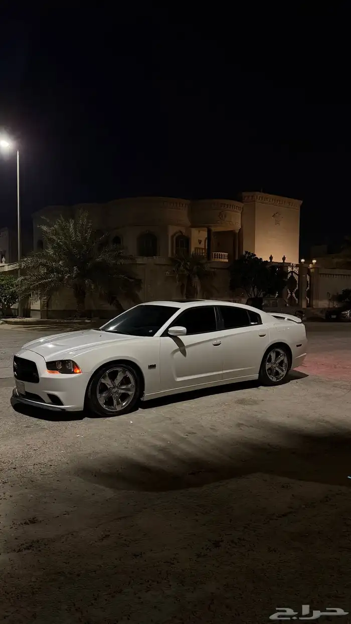 دوج تشارجر 2014 2