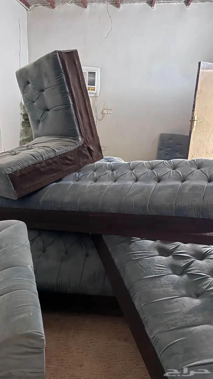 كنب ارضي 0