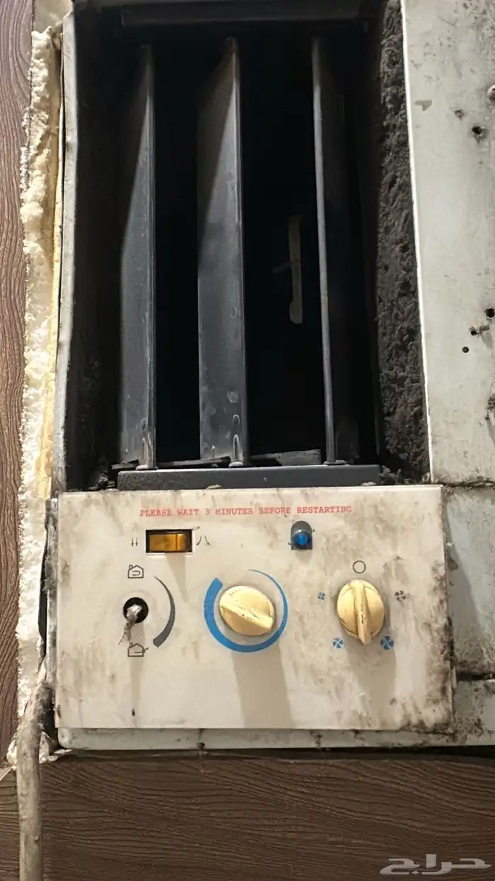 مكيف للبيع يبغاله دينمو فقط 1