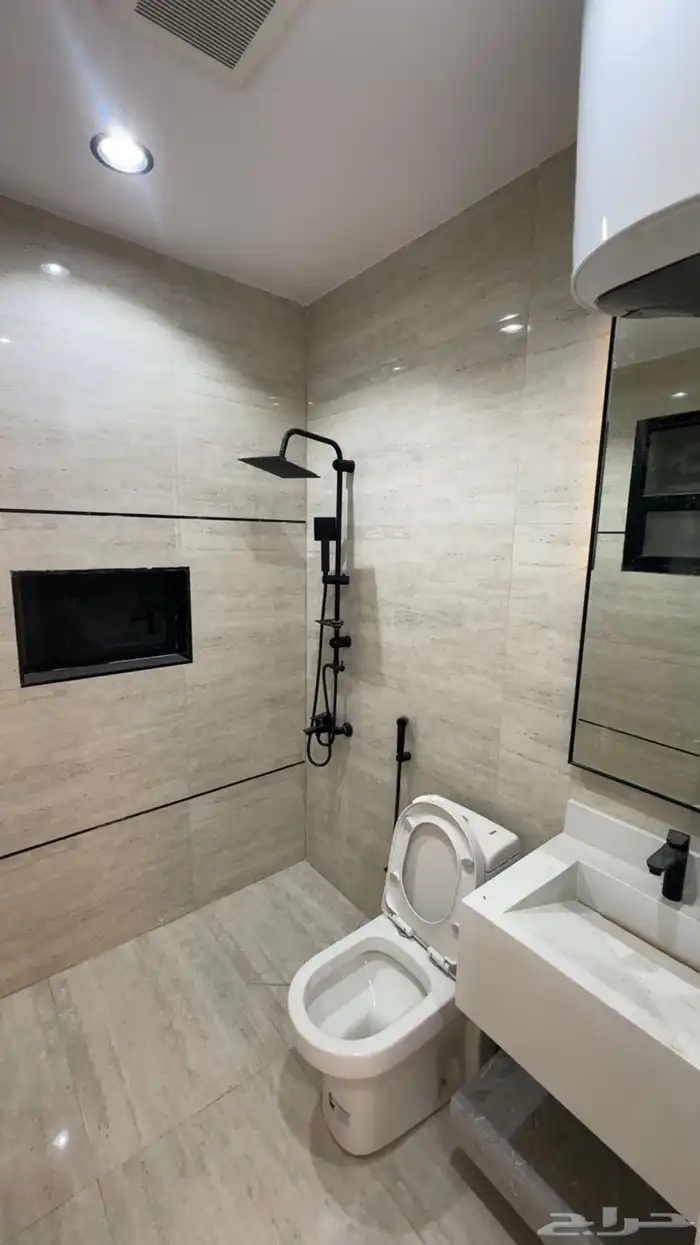 شقق بحي طويق للأيجار غرفتين وصاله 4