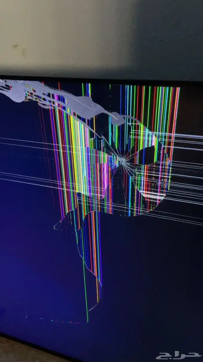 شاشة 78 بوصة مكسورة وتشتغل جزئيا 3