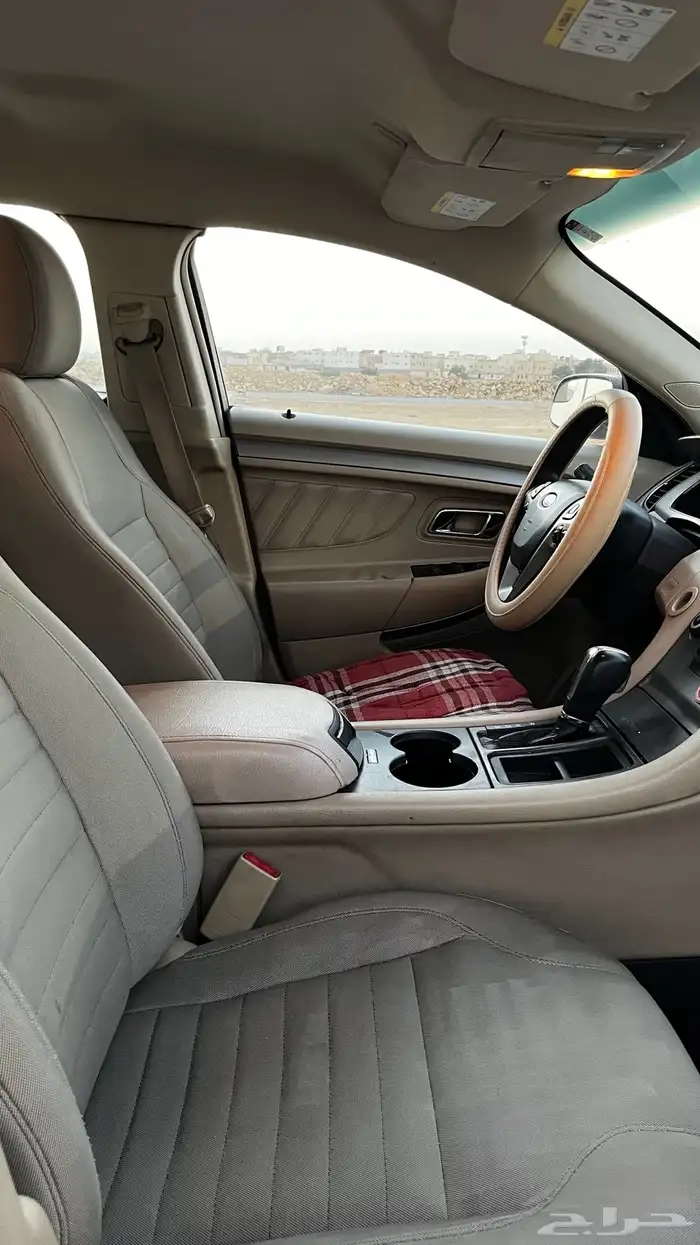 فورد تورس مديل 2015 10