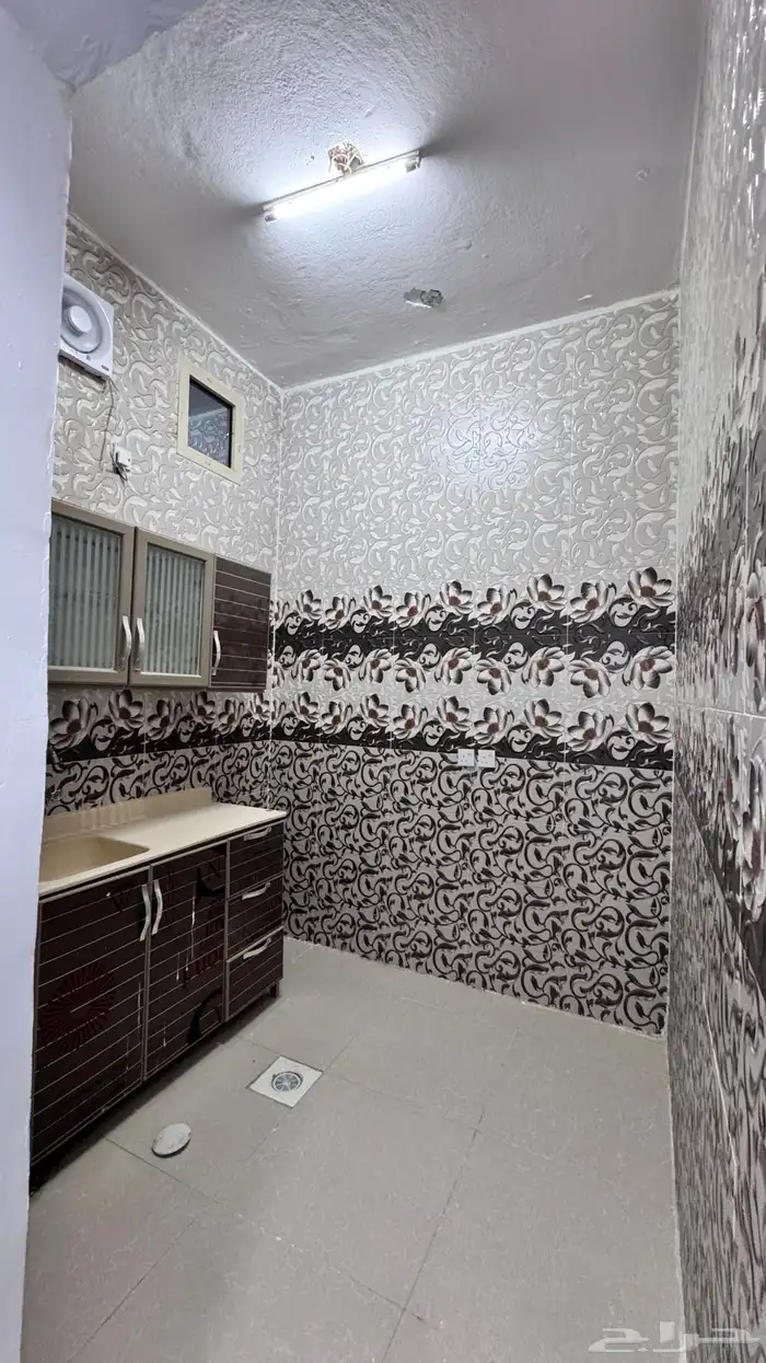 للإيجار شقق عزاب بالخالدية 2