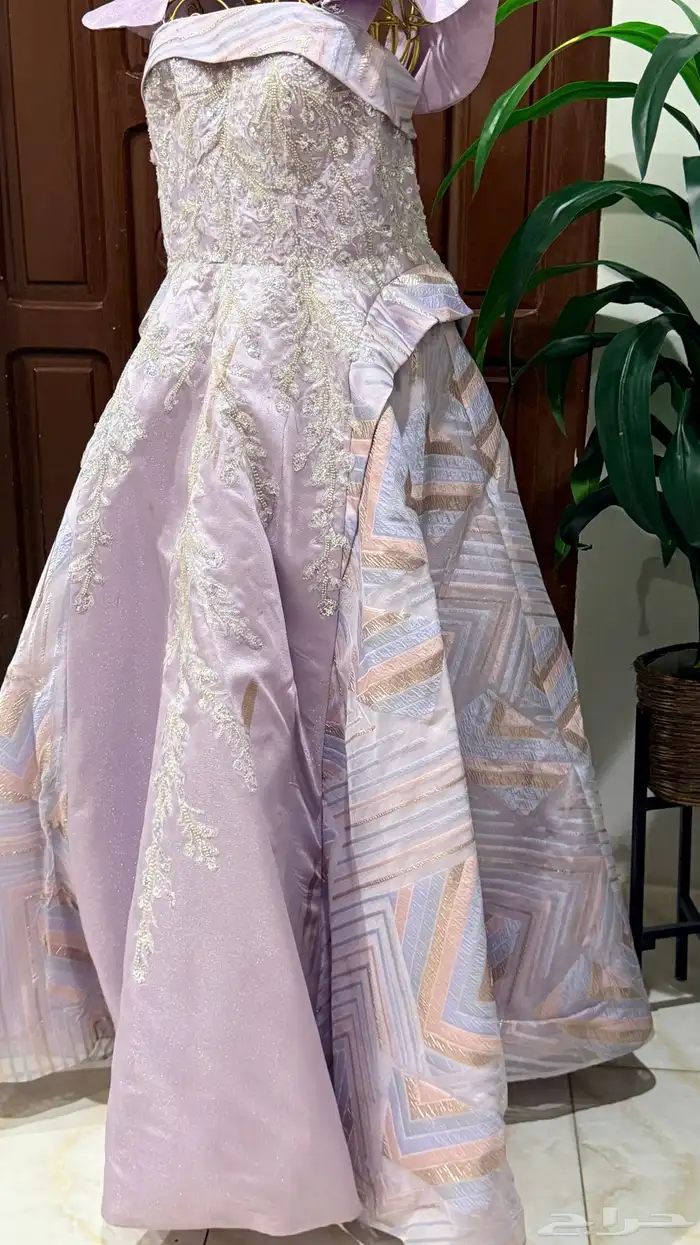 فستان عروس ملكه 1