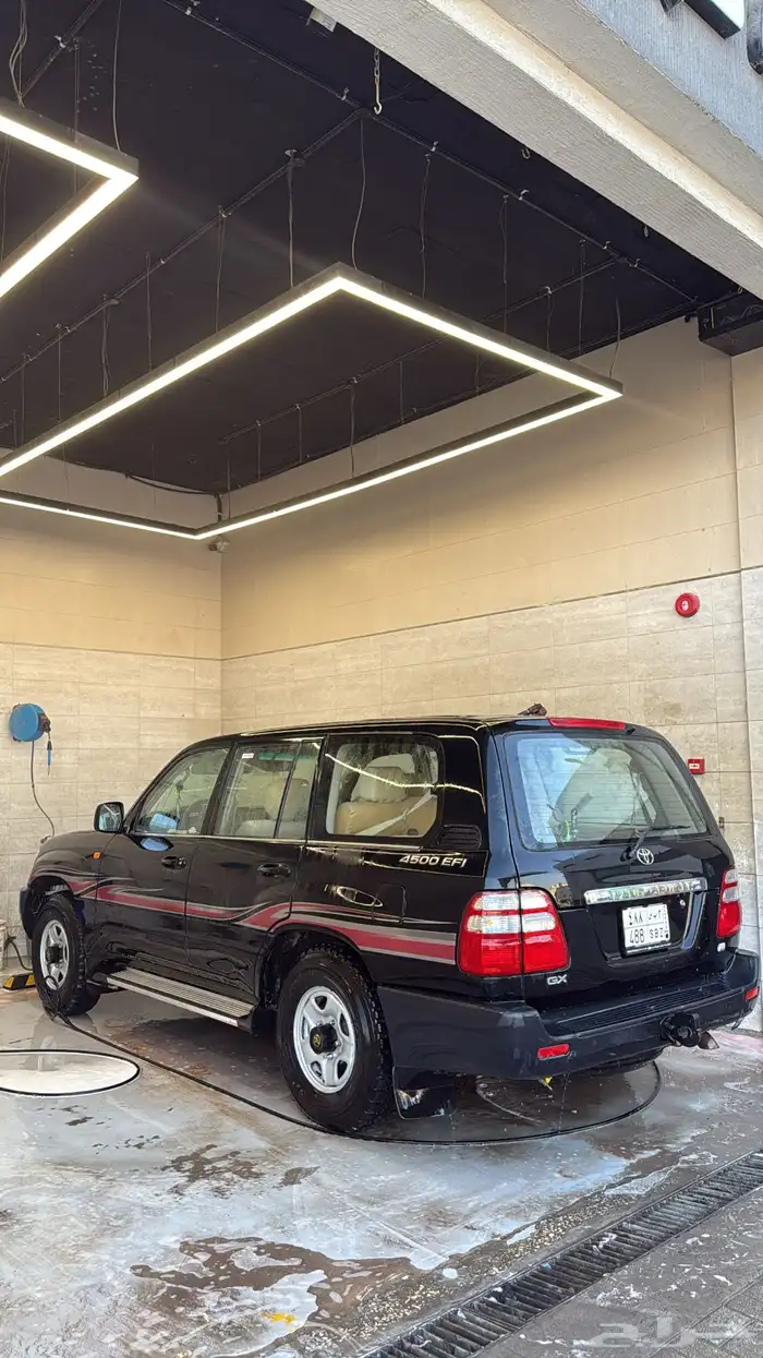 لاندكروزر 2005 3