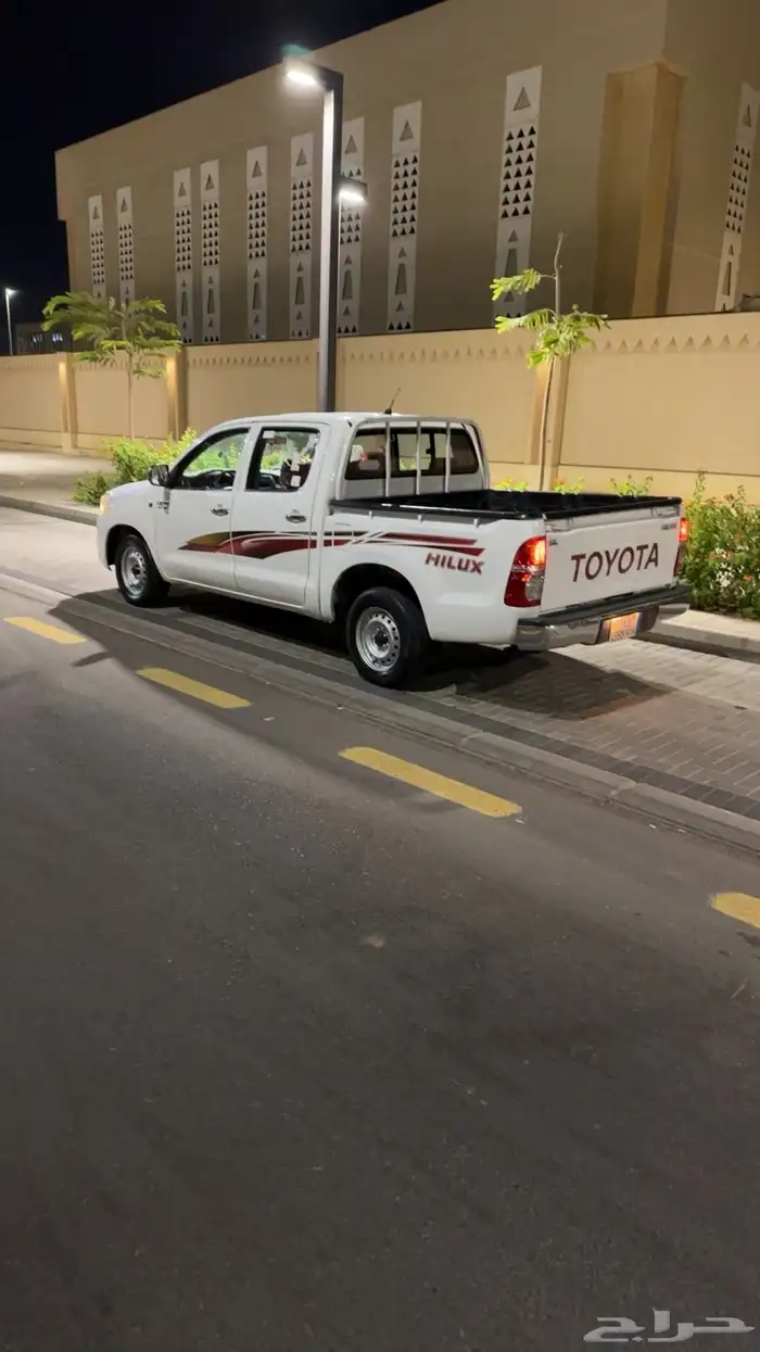 تايوتا هايلكس 2012 4