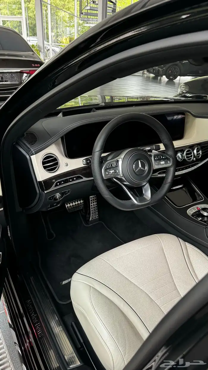 مرسيدس S450 اسود داخل اوف وايت قمة في النظافة 4