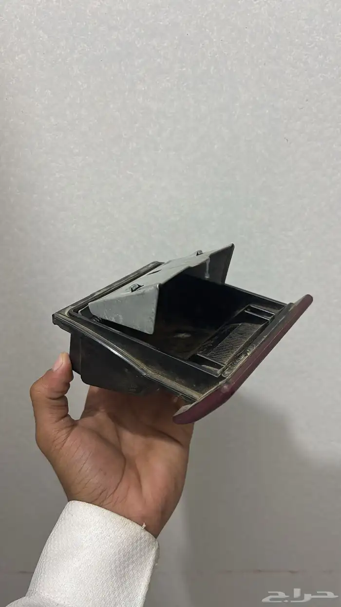 مسجل هيلوكس و درج صغير تحت المسجل وكالة وكتيب هيلكس 92 8