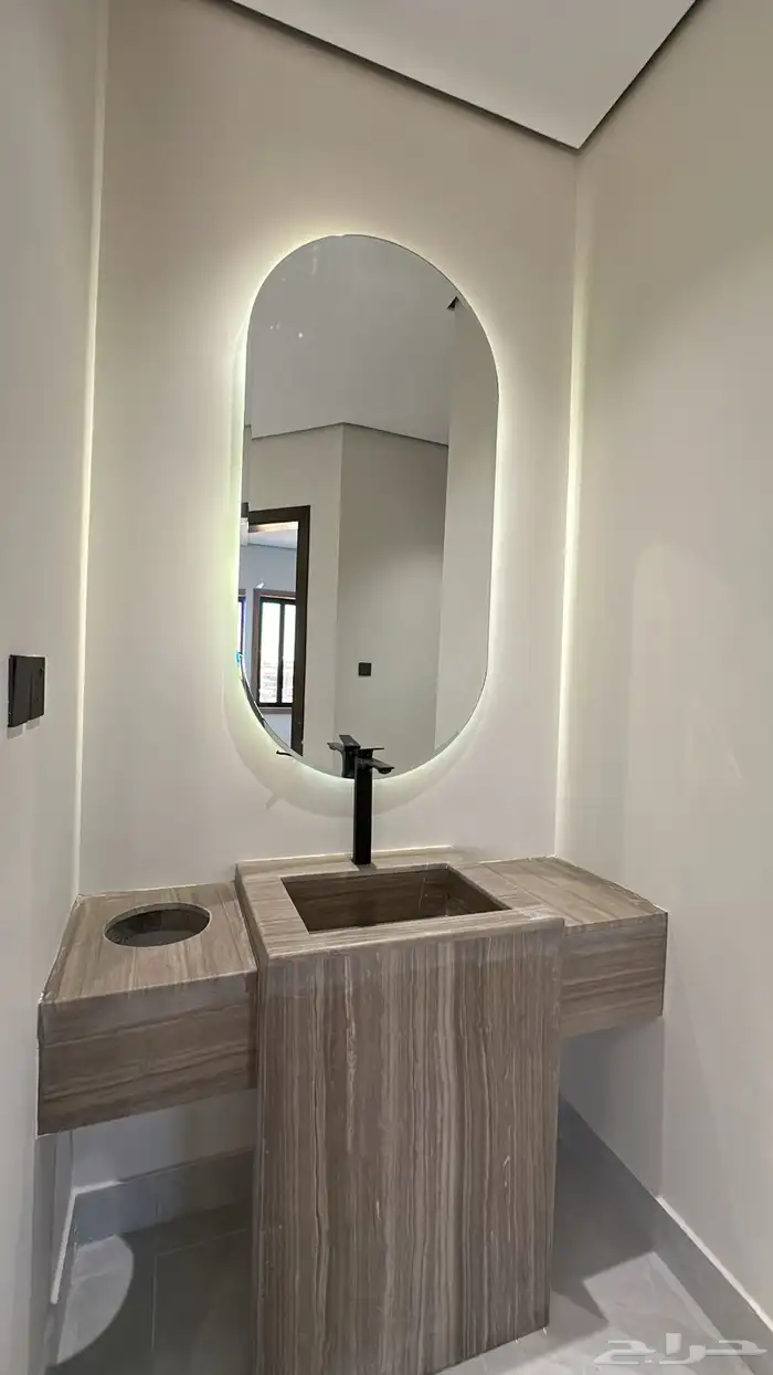 فلل روف ارضي وعلوي حي الاخضر للبيع 8